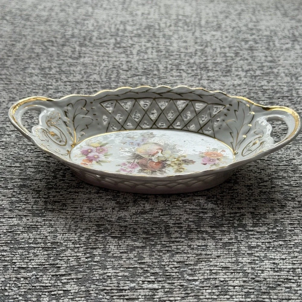 Vintage Reticulated Porcelain Trinket Dish Gold Trim Floral Vanity‎ Tray Handles